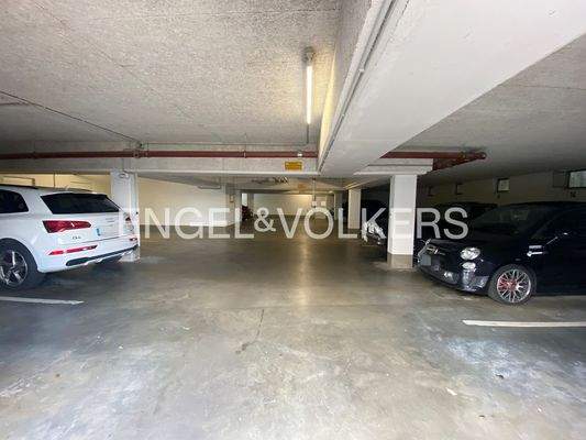 Tiefgaragenstellplatz