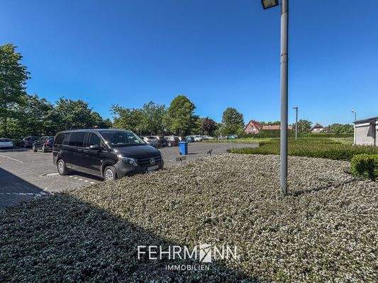 Parkplätze am Objekt