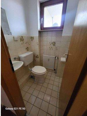 Gäste WC mit Tageslichtfenster