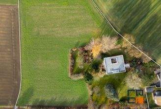 Luftaufnahme gesamtes Grundstück 