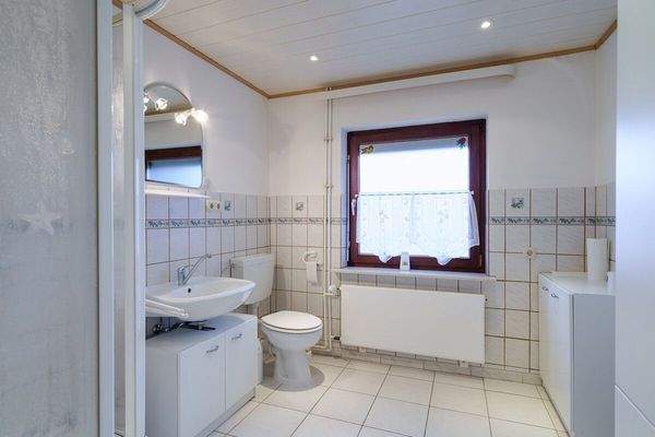 Badezimmer 1 Erdgeschoss