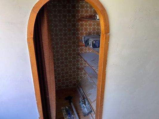 Zimmer 1.OG vorn, mit Schrank