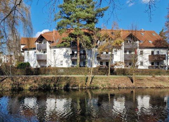 Gesamtansicht Wasserseite.jpg