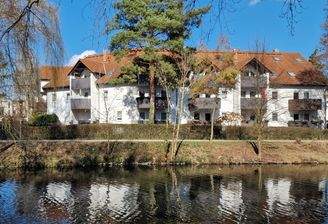 Gesamtansicht Wasserseite.jpg