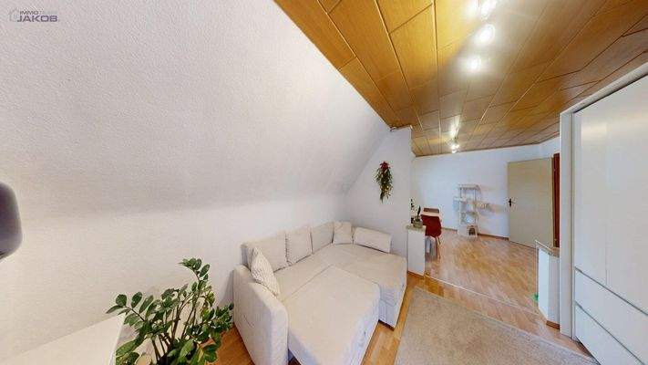 Wohn- /Esszimmer - DG