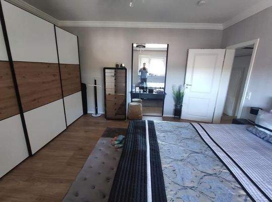 Elternschlafzimmer Bild 3