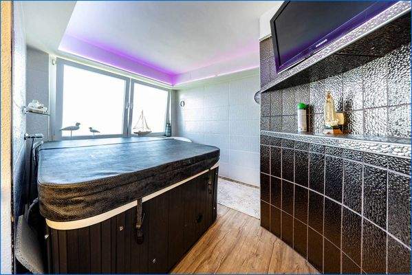 UG Bad m. Whirl-Pool