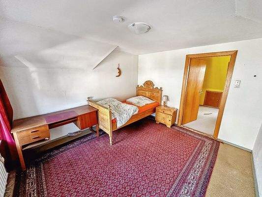 Schlafzimmer 2 Dachgeschoss 