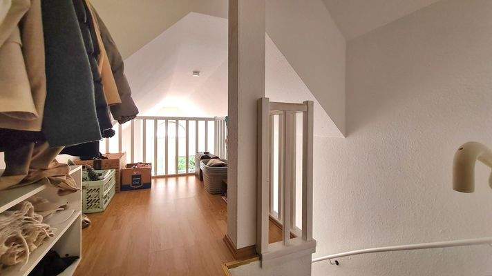 EH 4 - OG links - Galerie