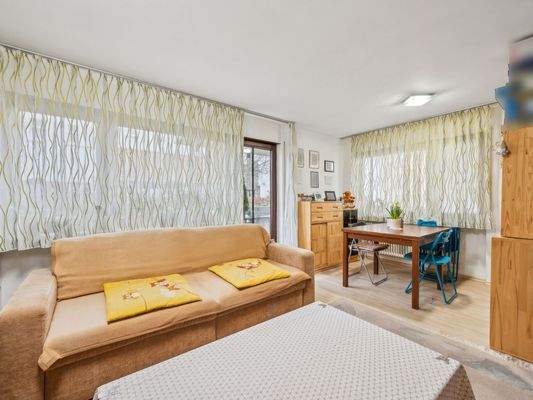 Wohnzimmer Ansicht 2