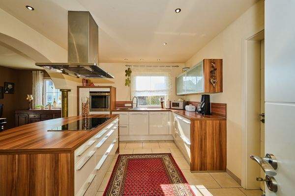 EFH Mintraching Küche 