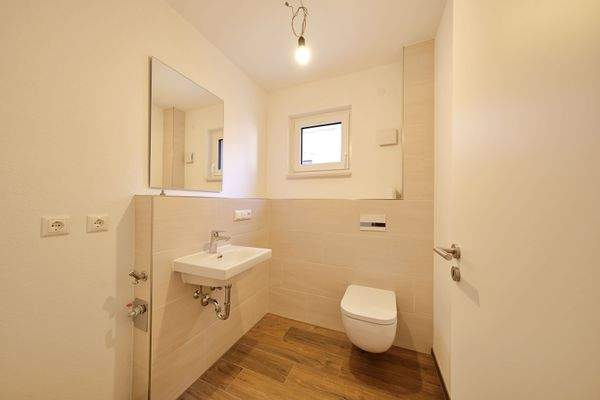 Gästetoilette mit WM-Anschluss