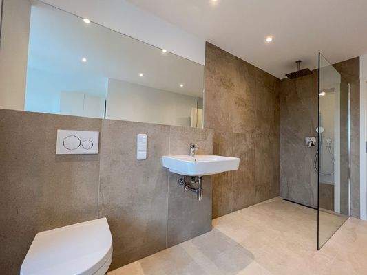 Impression Tageslichtbad OG