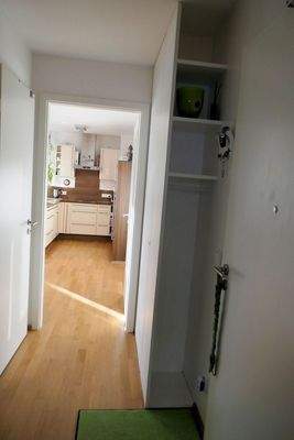 über die Diele zur Küche