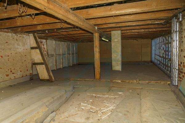 Nebengelass, Lagerfläche