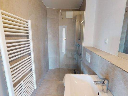 Ansicht I: Badezimmer