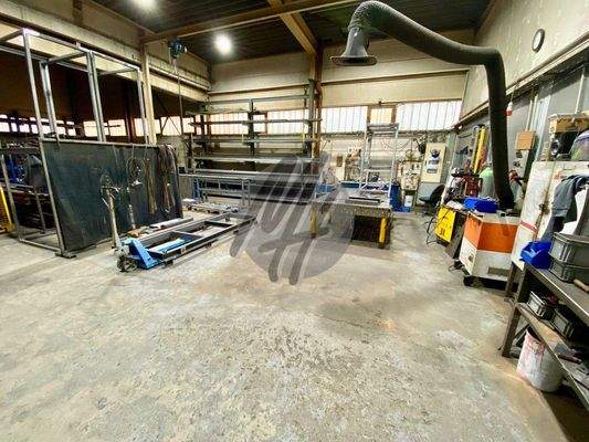 INFOS UNTER: 06171-586000