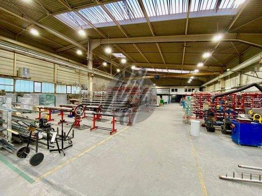 INFOS UNTER: 06171-586000