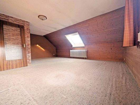 DG ausgebaut-Zimmer PXL_20251030_145004278b.jpg