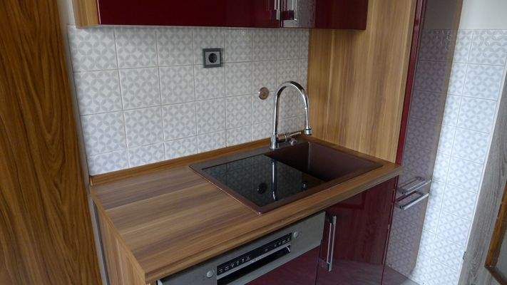 Einbauküche mit 2 Zeilen 