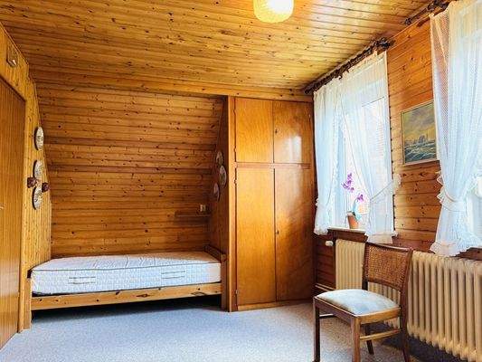 Schlafzimmer Nr. 2 im Obergeschoss