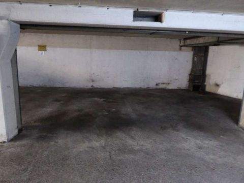 Köln Garage, Köln Stellplatz