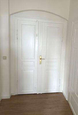 Wohnungseingangstür