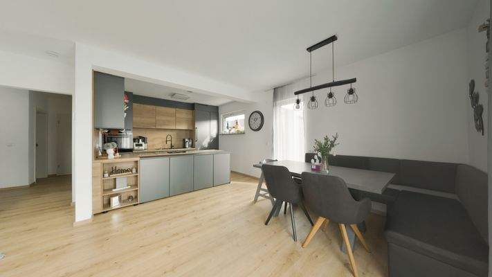 Essbereich und Küche