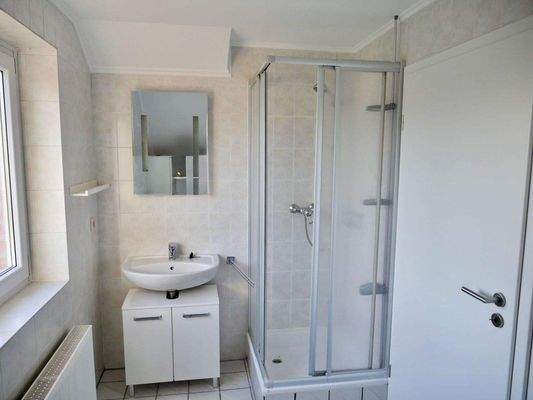 Bad im DG - Teilansicht -