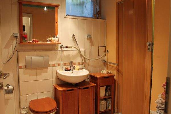 Kellerbad-erweiterbar mit Dusche