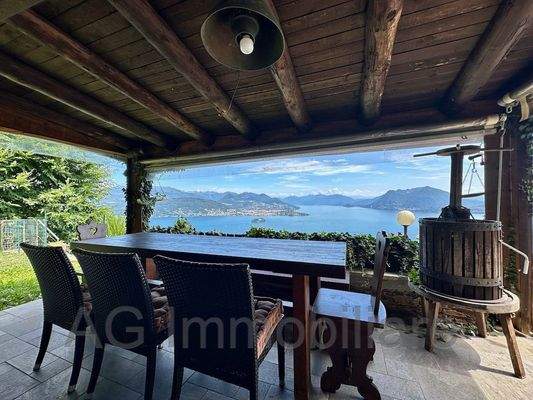 015 portico pranzo.jpg