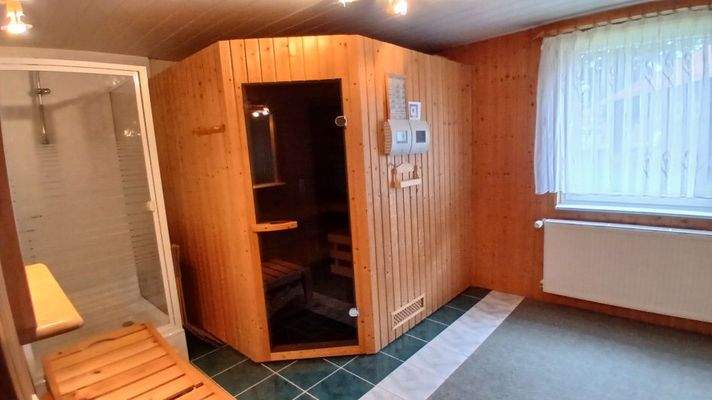 Sauna im EG