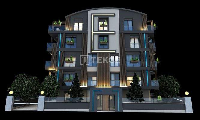 Apartments in a Complex near the Beach in Antalya Muratpaşa
