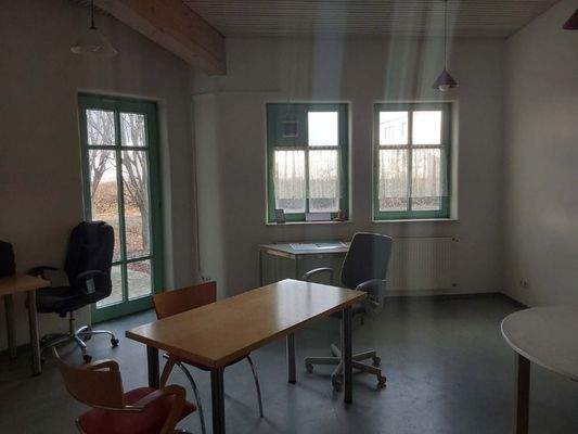 produktion-buero-laden-altenburg-vermieten (36)