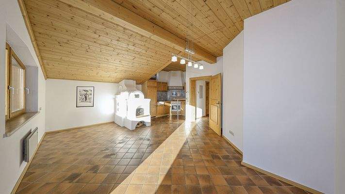 KITZIMMO-Dachgeschosswohnung in sonniger Ruhelage - Immobilien Jochberg.