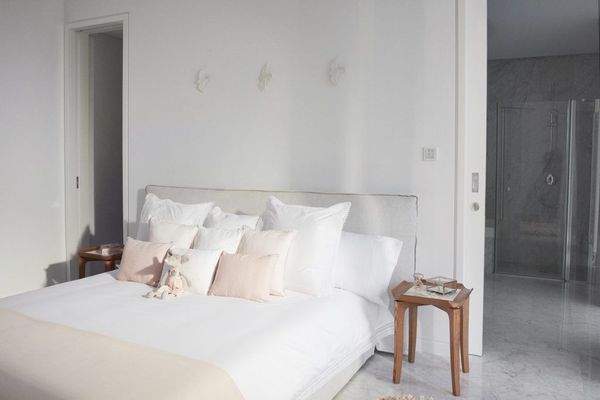 Villa-Petra-girls-room-1024x683