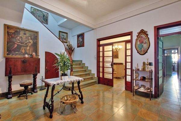 Gebäude mit vielen Möglichkeiten zum Verkauf in Palma de Mallorca