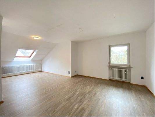 Whg. 2 - DG - Wohnzimmer - Bild 2