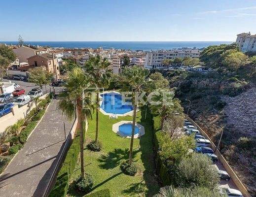 4-Bedroom Apartment in Arroyo de la Miel Benalmádena
