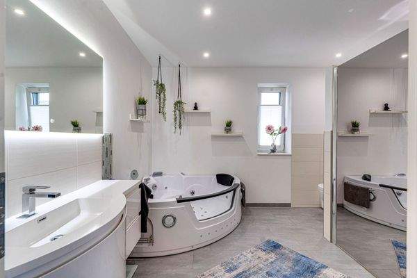 En-Suite Vollbad, Ansicht I