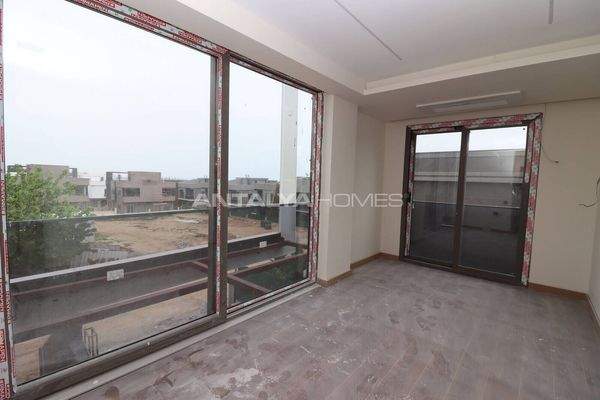 Sea and City View Advanced Villas in Mersin Mezitli