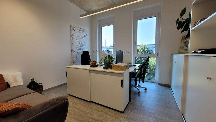 Büro 2, 2. Obergeschoss