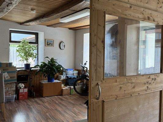 EG Geschäftsräume mit sep. Zugang 