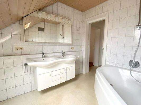 Doppelwaschtisch im Bad 