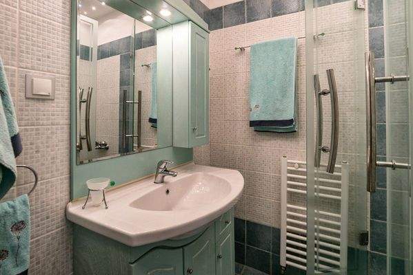 Villa-for-sale-in-Rousospiti-Houses-for-sale-in-Ro