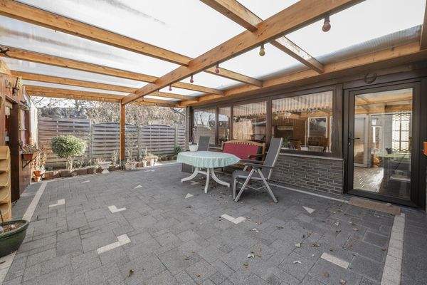 Überdachte Terrasse