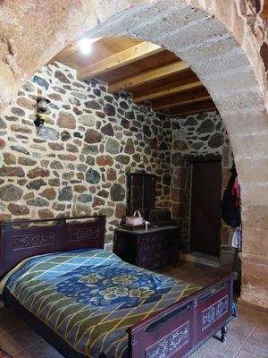 Ostkreta, Mertidia: Tolles Steinhaus mit Garten nahe dem Meer zu verkaufen