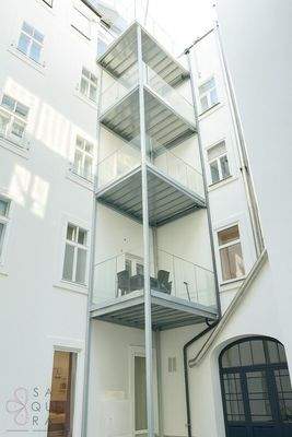 Image Oct 10, 2025, 01_30_11 AM