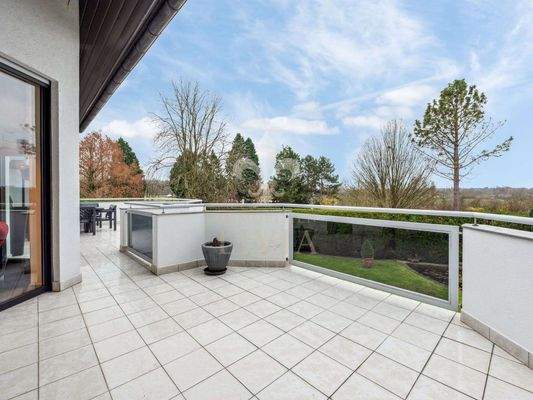 Wunderschöner Balkon mit traumhaftem Blick