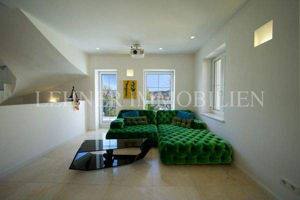 Lehner Immobilien  55